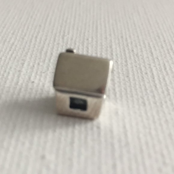 Pandora House Charm - Picture 3 of 5